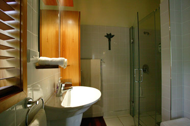 Tui Cottage - ensuite Tui Cottage - ensuite